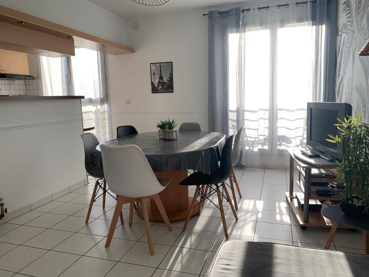 Disney, Sunny Comfortable 2 Bedrooms Family Apartment, 8 Pers, Wifi, Netflix シェシー エクステリア 写真