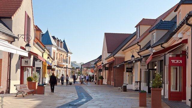 Disney, Sunny Comfortable 2 Bedrooms Family Apartment, 8 Pers, Wifi, Netflix シェシー エクステリア 写真